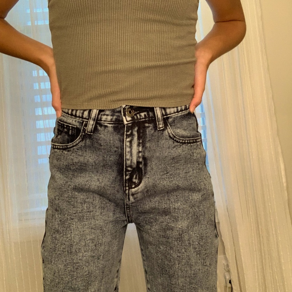 Distressed strait leg jeans